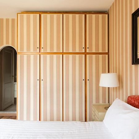 Montenapoleone - Sant Andrea Charme Penthouse Milan Bagian luar foto
