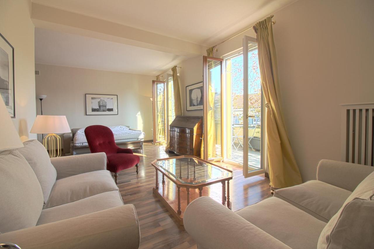 Montenapoleone - Sant Andrea Charme Penthouse Milan Bagian luar foto